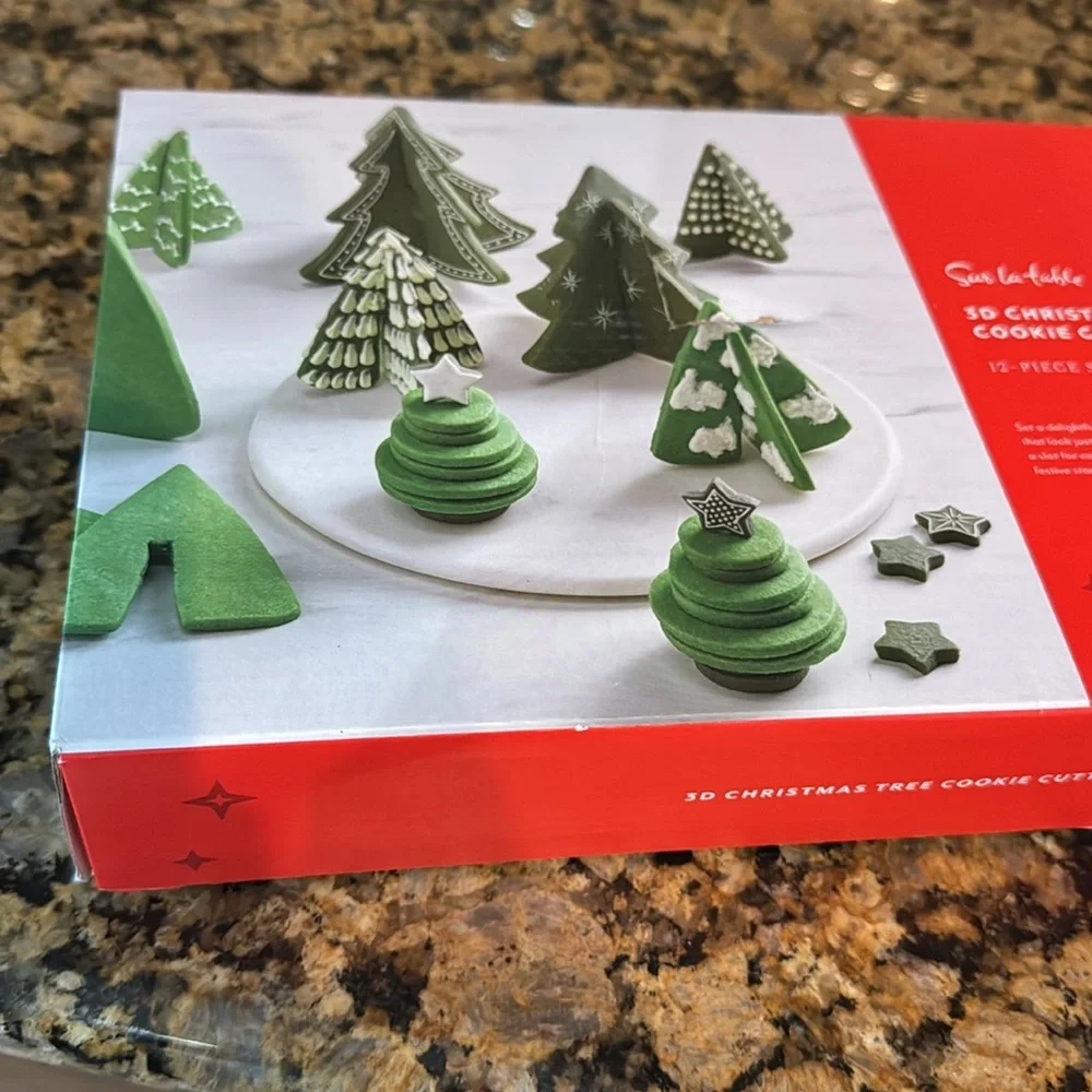 Sur La Table 3D Christmas tree Cookie Cutters NIB